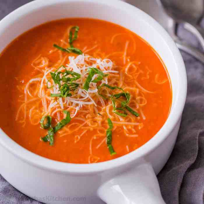 Tomato soup recipe with vegetables